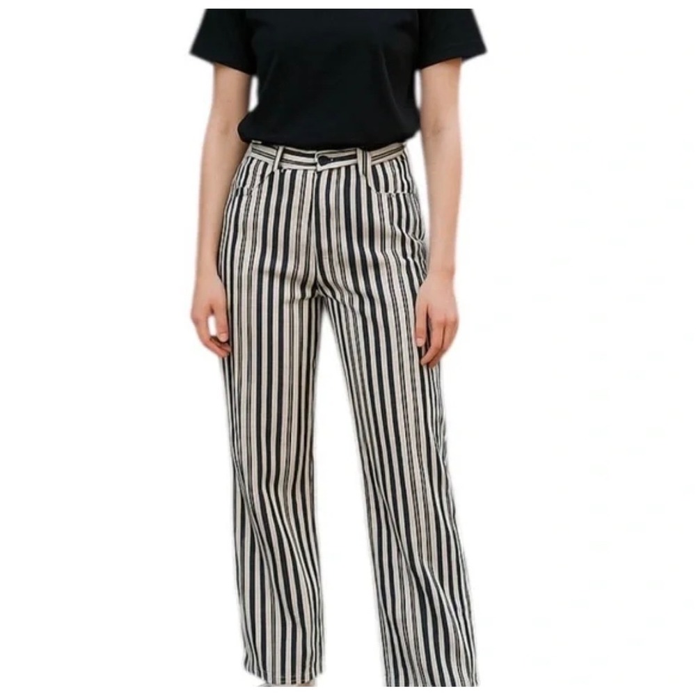 Levi's Women's‎ Low Pro Straight Leg Jeans Black White Vertical Stripe 30x30 NWT